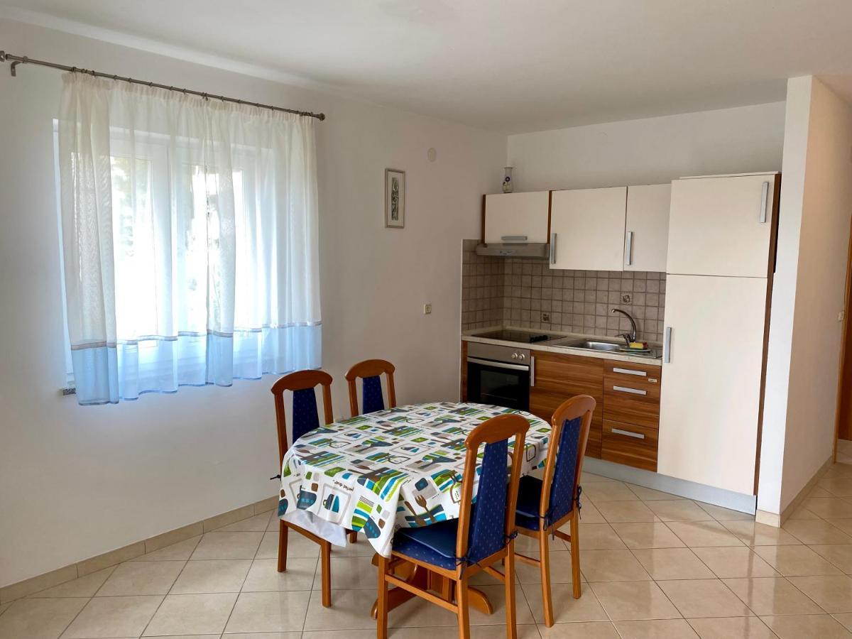 Apartments Malinska - Apartment 4 المظهر الخارجي الصورة